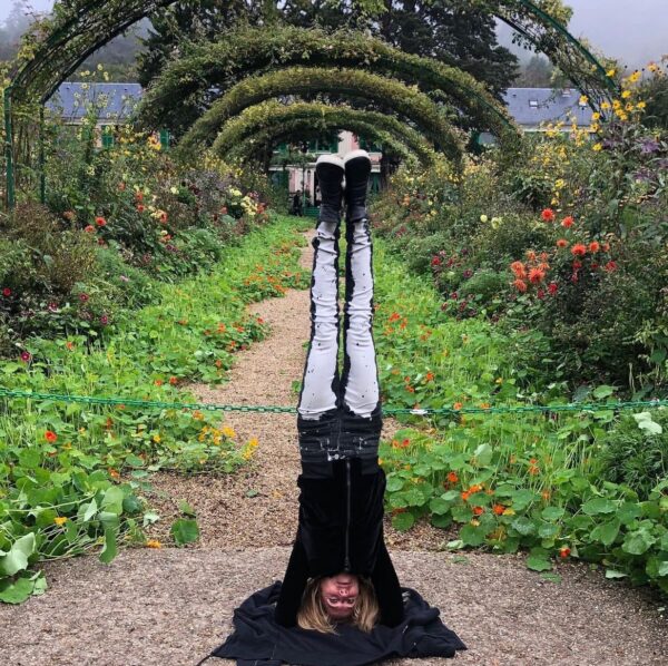 debbie Rappaport doing a headstand